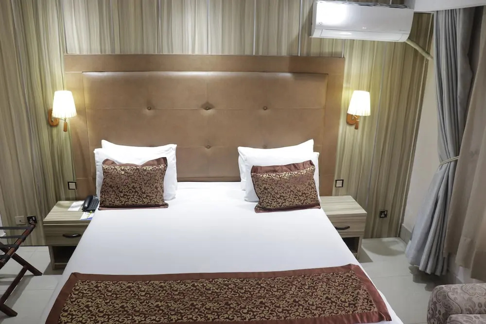 Golden Tulip Port Harcourt - Chambres