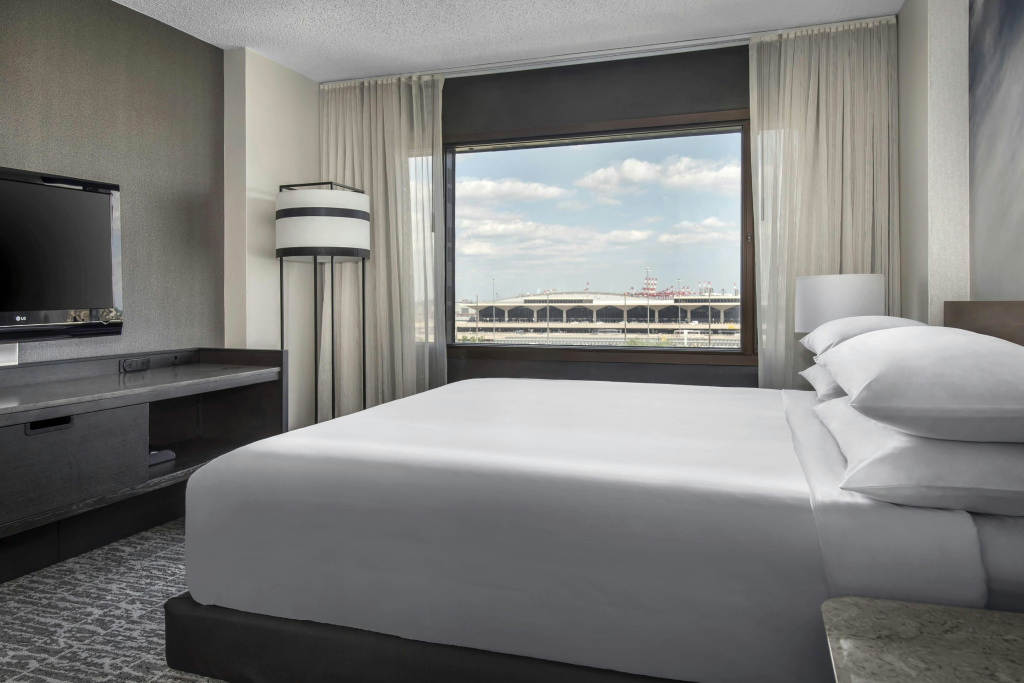 Newark Liberty International Airport Marriott — фото