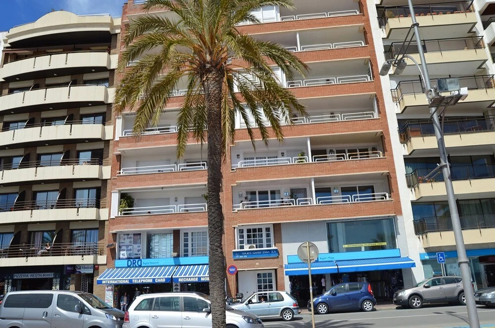 Apartamento Vivalidays Rosa Lloret