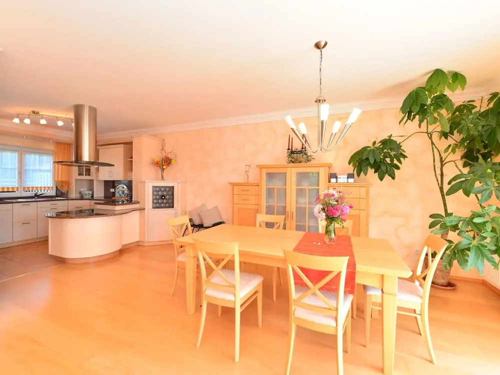 Lovely Flat in Deggendorf With Luxurious Furnishings With Southern Flair - фото 12