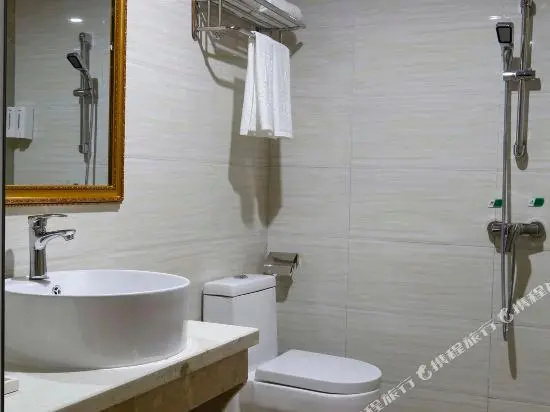 Yanjing Hotel