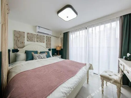 If House (Guangzhou Zhujiang New Town)