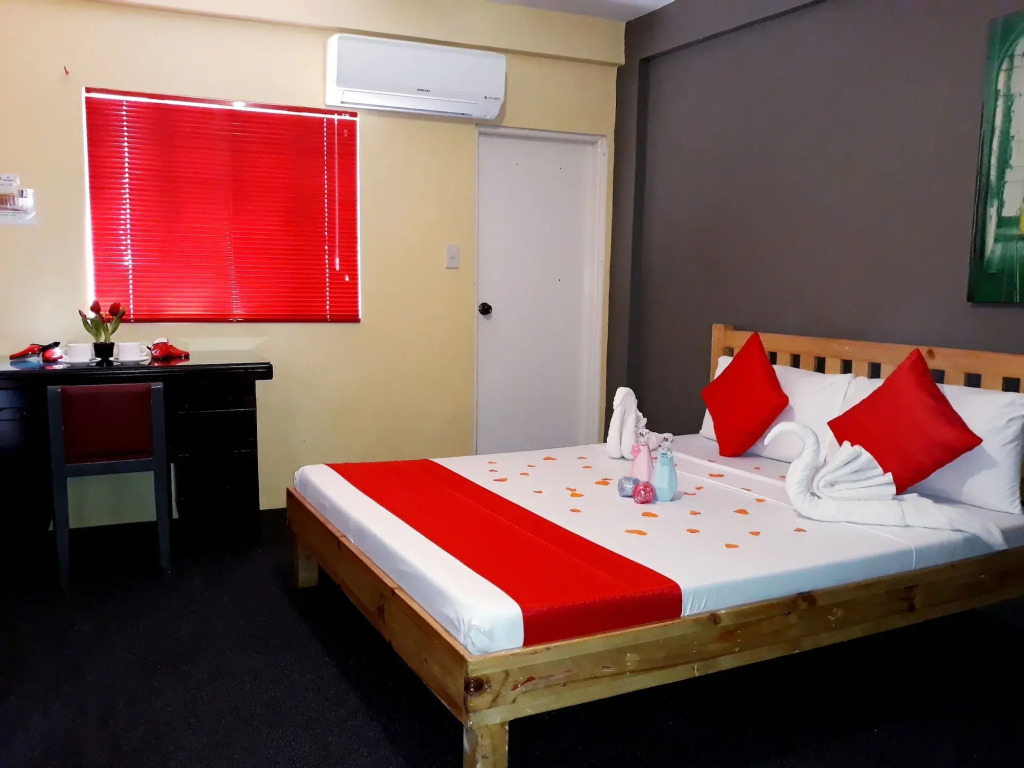 Despacito Rooms Near Airport