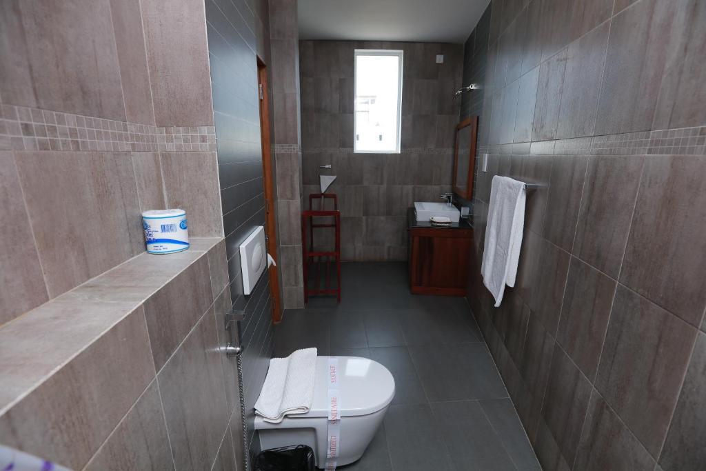 Refresh Hotel