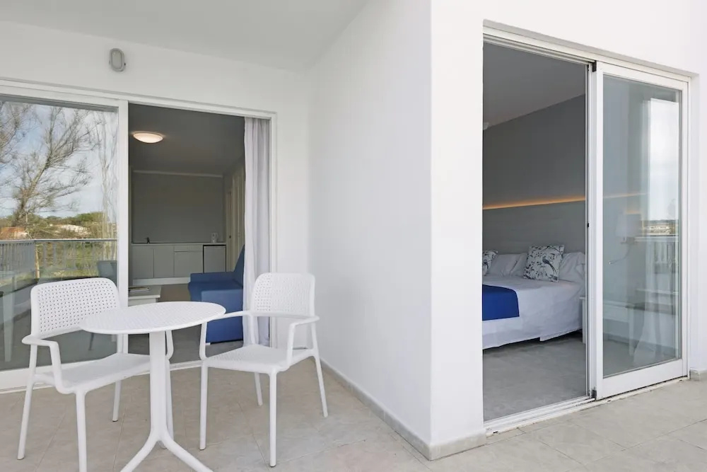 Standard Family room with balcony