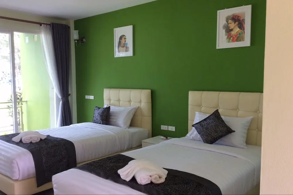 Greenseaviewresort Bangsaphan - Chambres