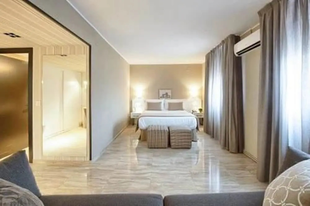Double Junior Suite (twin beds)