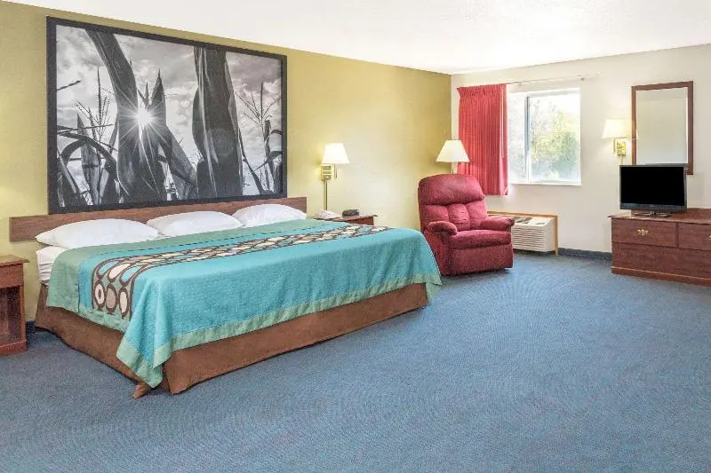 Double Suite (twin beds)