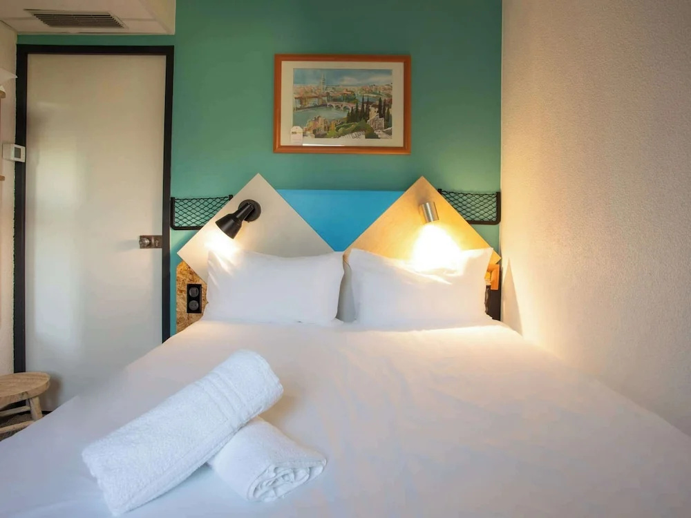 Greet Hotel Montbeliard - Chambres
