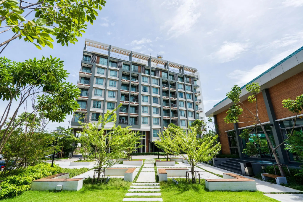 ONPA Hotel & Residence Bangsaen