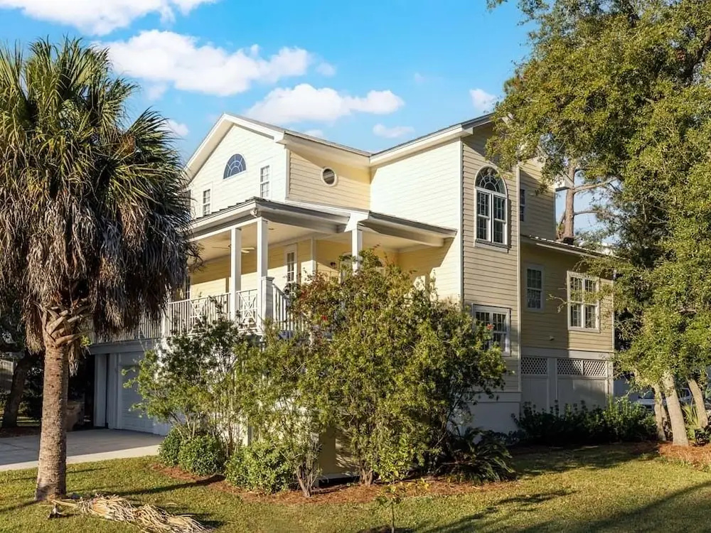 Captain Champs Castaway by Tybee Vacation Rentals