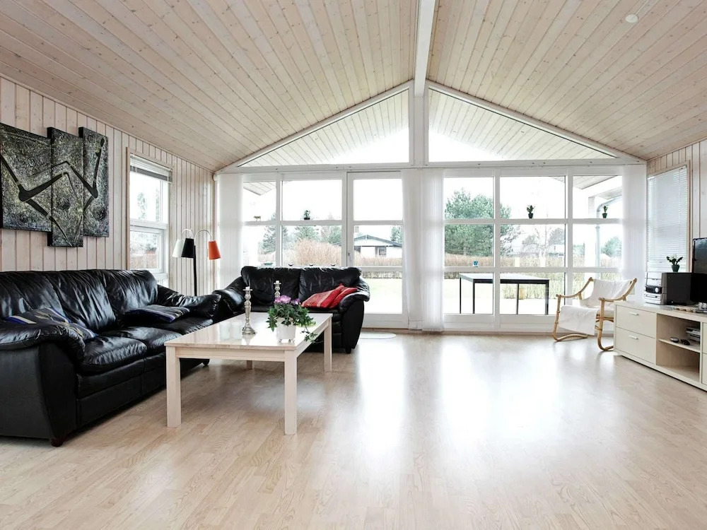 6 Person Holiday Home In Dannemare