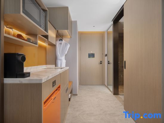 Двухместный номер Standard двуспальная кровать в Home2 Suites by Hilton Xishuangbanna Jinghong