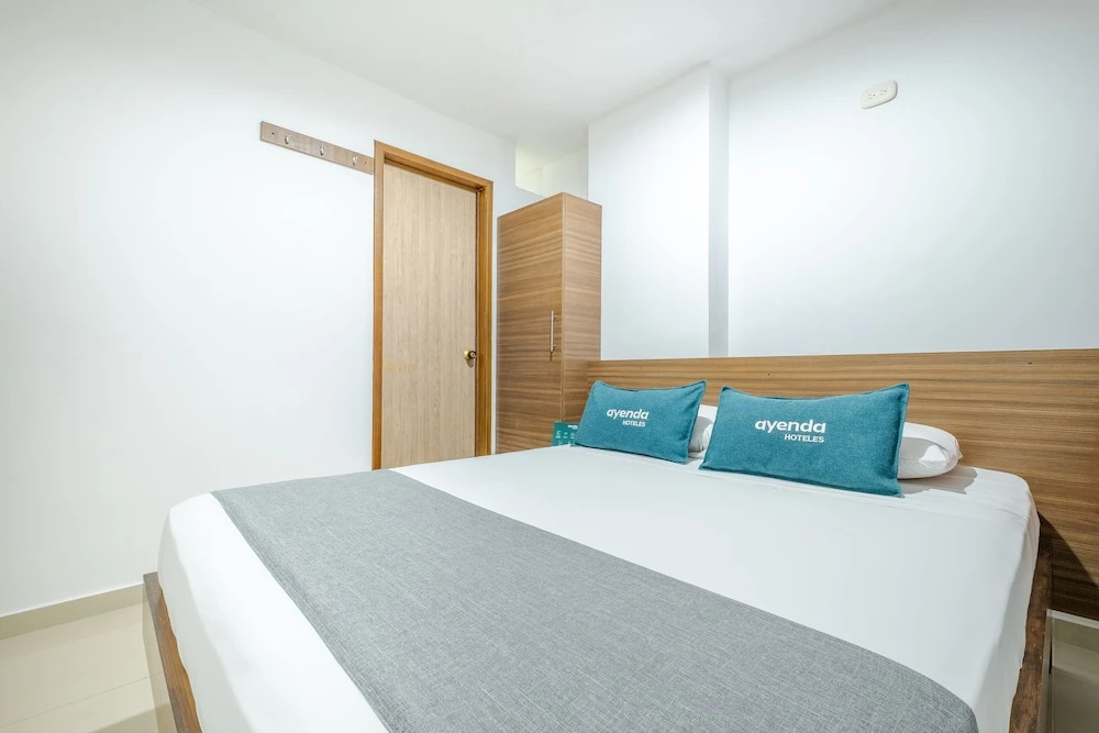 Hotel Metropolitana Plaza - Chambres