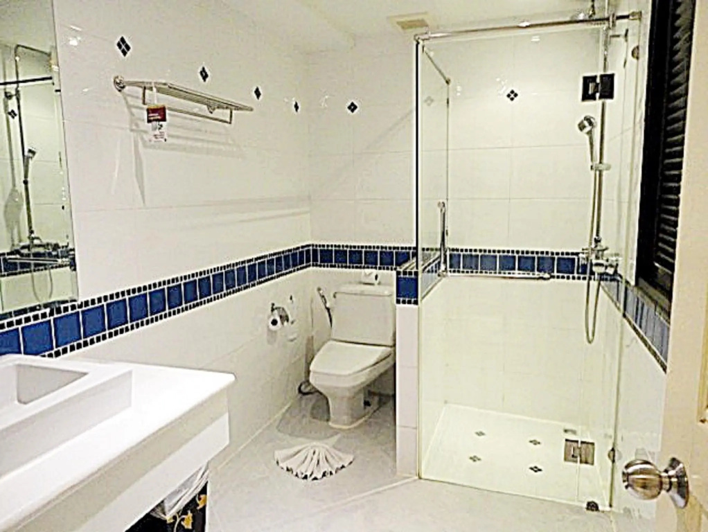Rayaburi Hotel Patong - Chambres