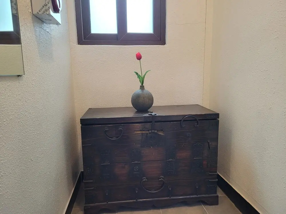 image url