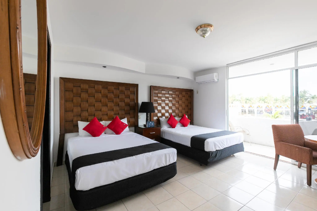 Deluxe Double room (twin beds)