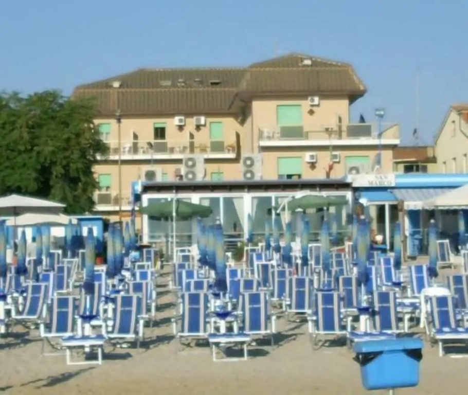 Hotel Velus - фото 17