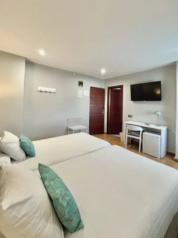 Standard Double room (twin beds)