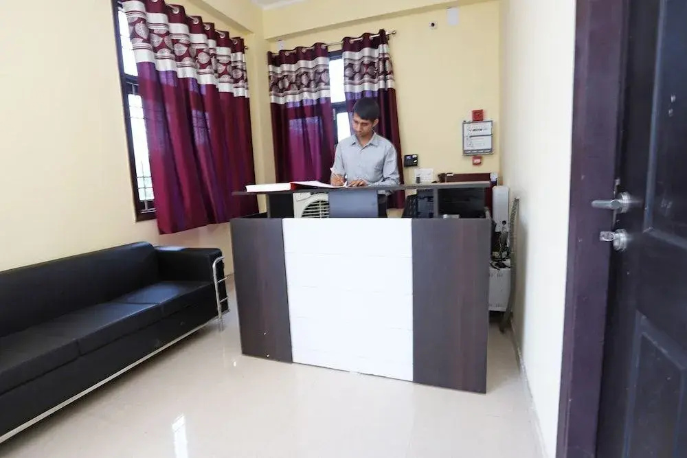 OYO Flagship 43667 Namoli