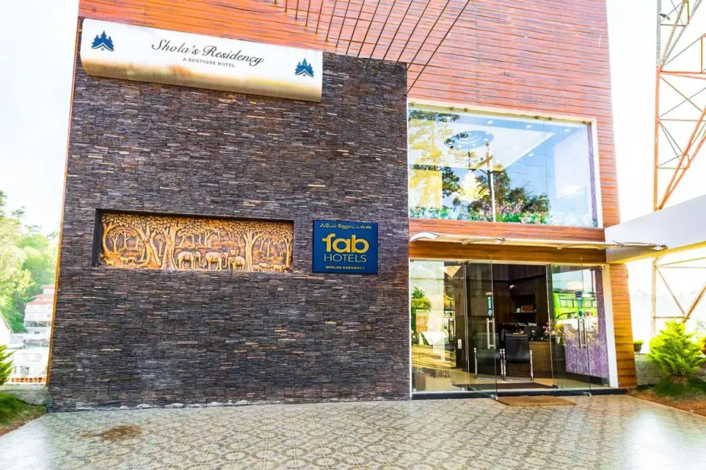 Fabhotel Sholas Residency I