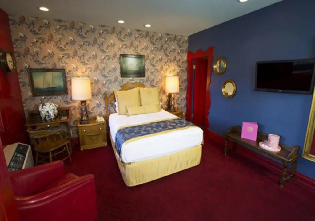 Madonna Inn - Chambres
