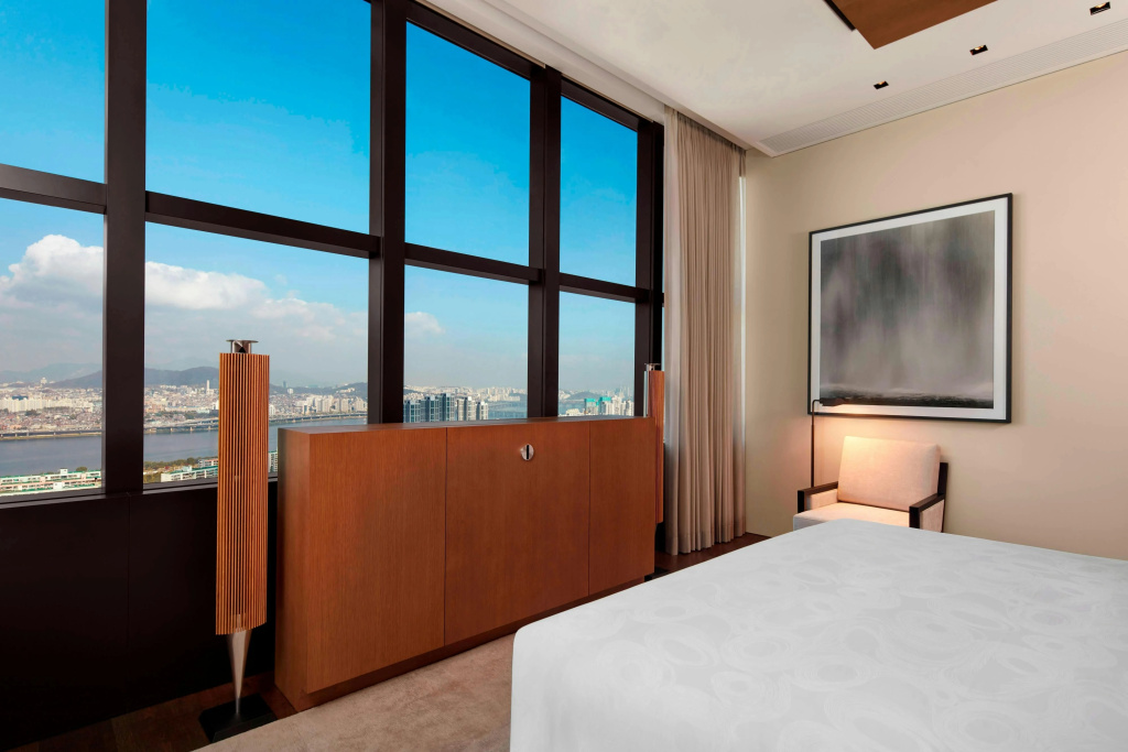 Отель JW Marriott Hotel Seoul в Сеуле