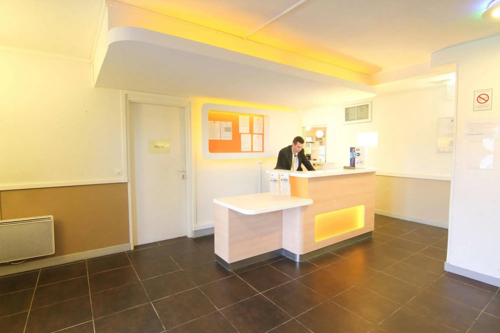 Voir la photo 2 — ibis budget Chateaudun