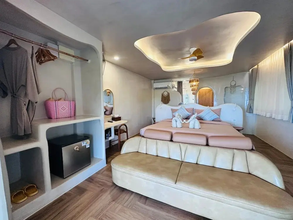 Superior room