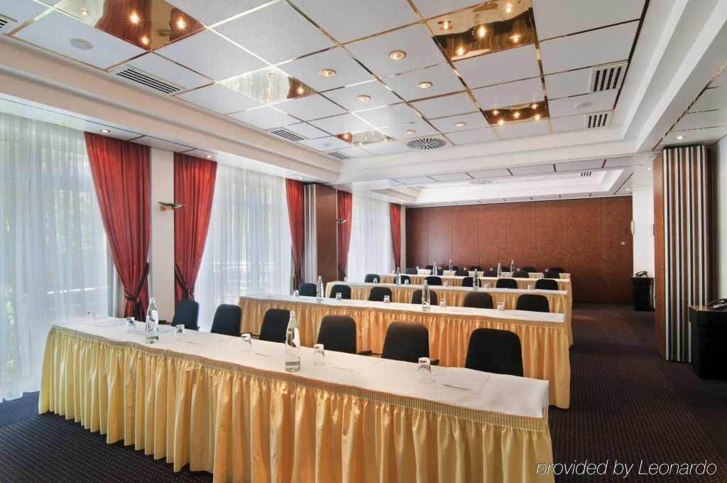 Business Centre
