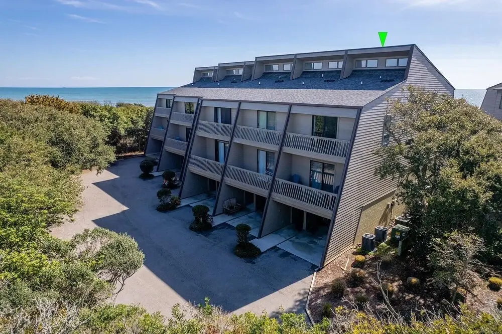 Ocean Grove L1 4 Bedroom Condo by RedAwning