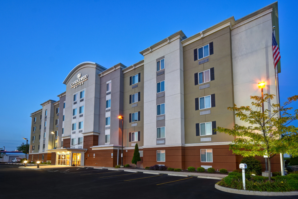 Candlewood Suites St. Clairsville by IHG