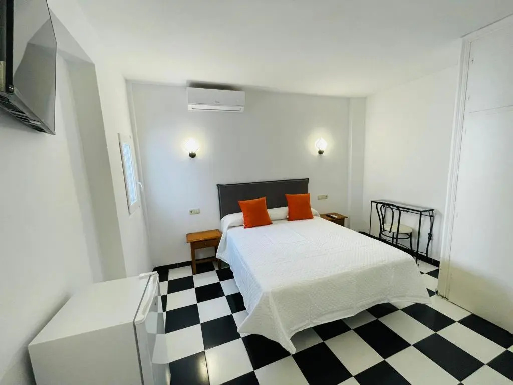 Economy room