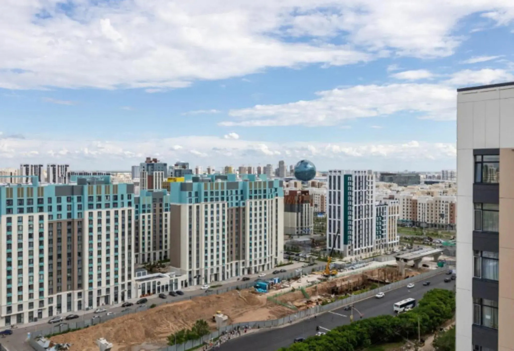 Apartments on Kabanbai Batyr Avenue 49