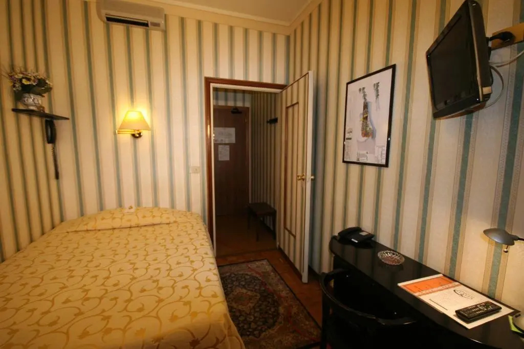 Hotel Italia - Chambres