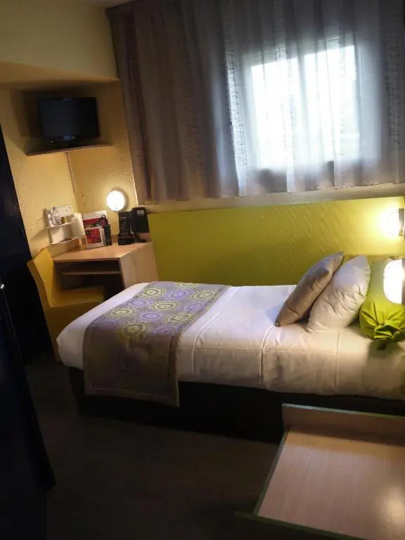 Kyriad Direct Rennes Ouest - Chambres