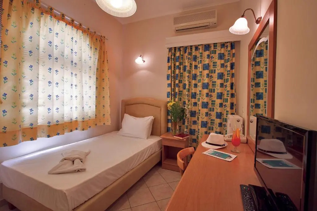 Hotel Epidavria - Chambres
