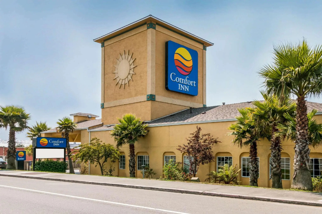 Comfort Inn Humboldt Bay Hotel