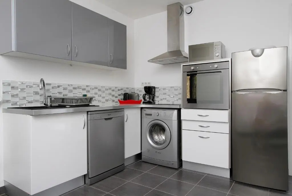 2 Bedrooms Apartment