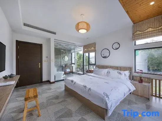 Double Cottage (full double bed)