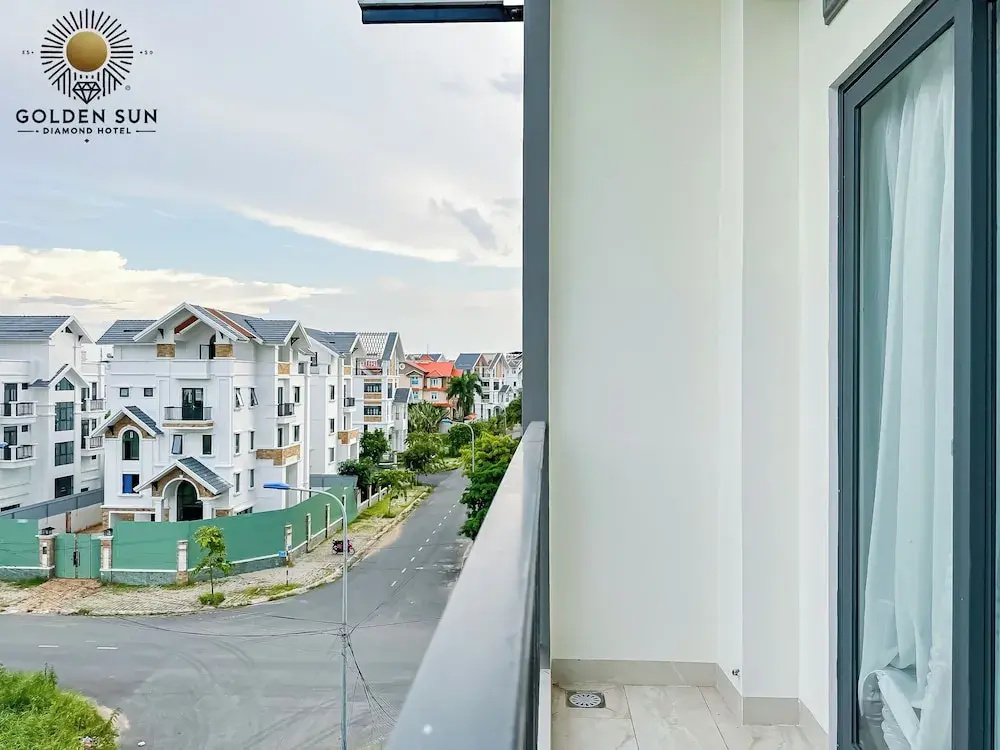 Golden Sun Hotel Apartments 5