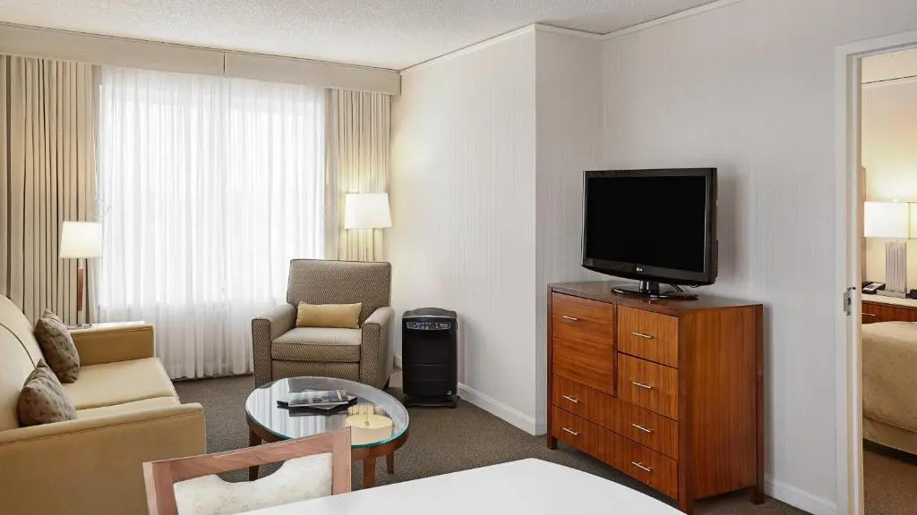 InterContinental Suites Hotel Cleveland by IHG - Chambres