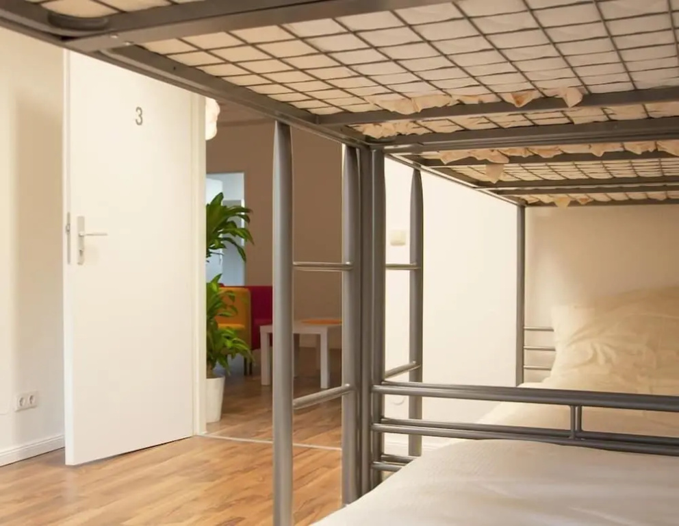Economy Quadruple room