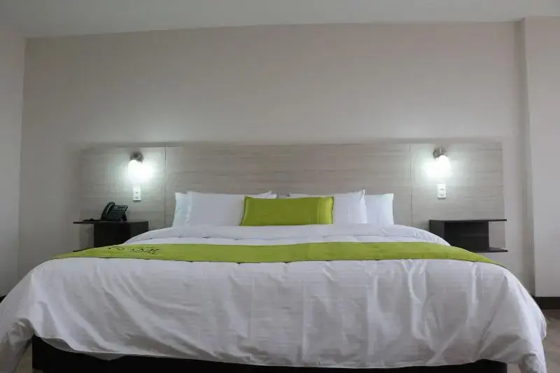 Superior Double room (full double bed)