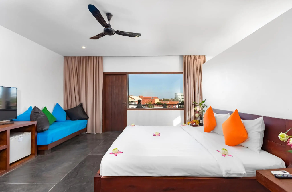 Deluxe room with balcony