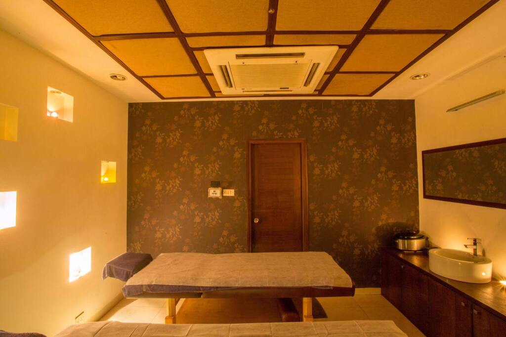 Lazy Lagoon, Baga A Lemon Tree Resort