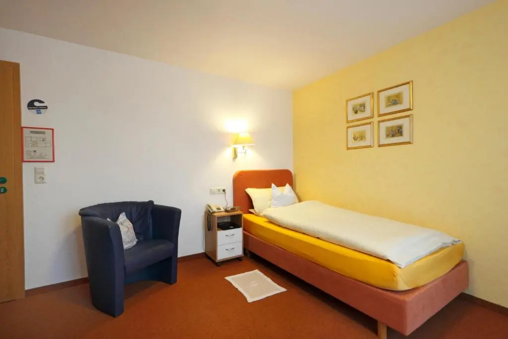 Hotel Pension Stern - Chambres