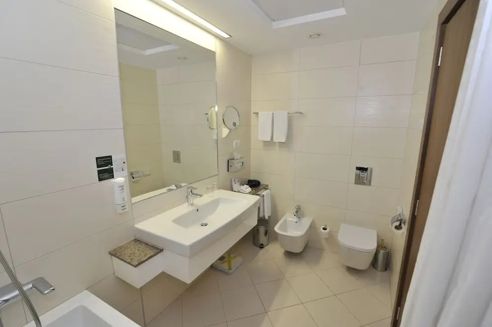 Holiday Inn Skopje by IHG - Chambres