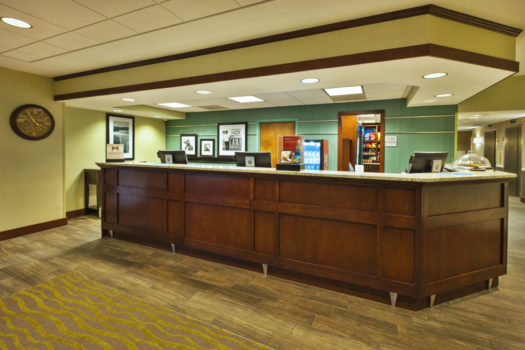 Hampton Inn & Suites Providence/Warwick-Airport - Général