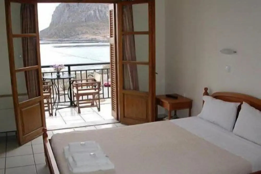 Superior Double room (full double bed)